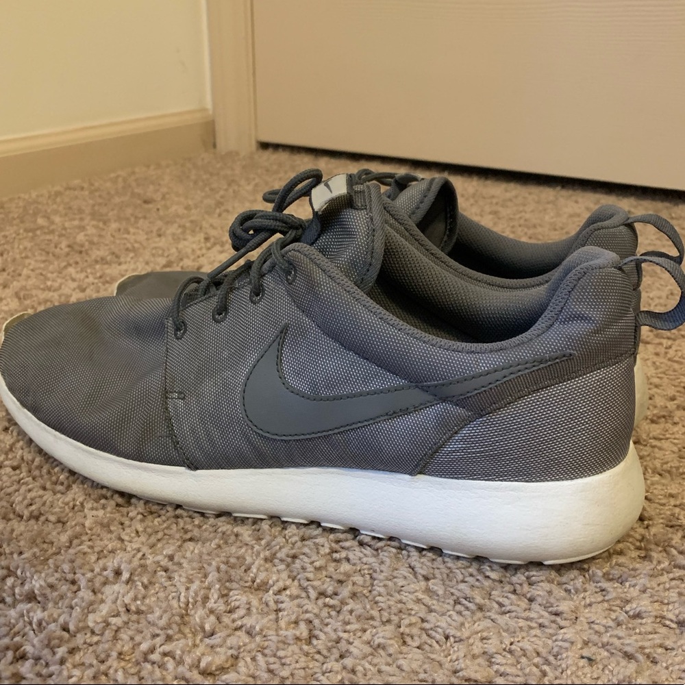 Nike Roshe Runs